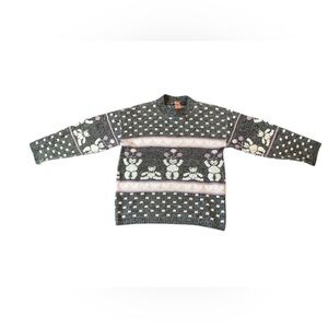 Vintage bear and balloon and Pink Sweater